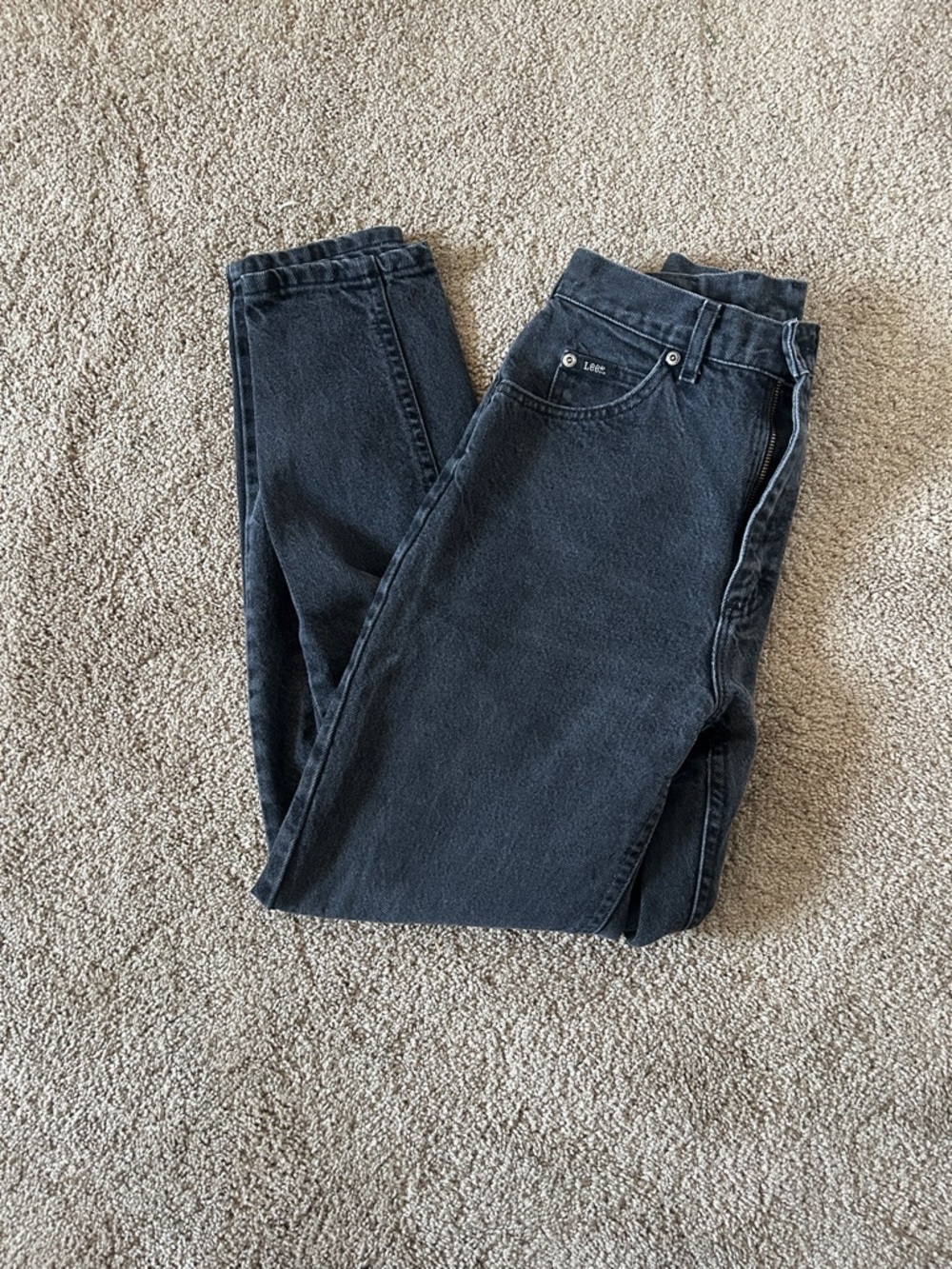 Lee Women's Straight-Leg Jeans in Charcoal Black